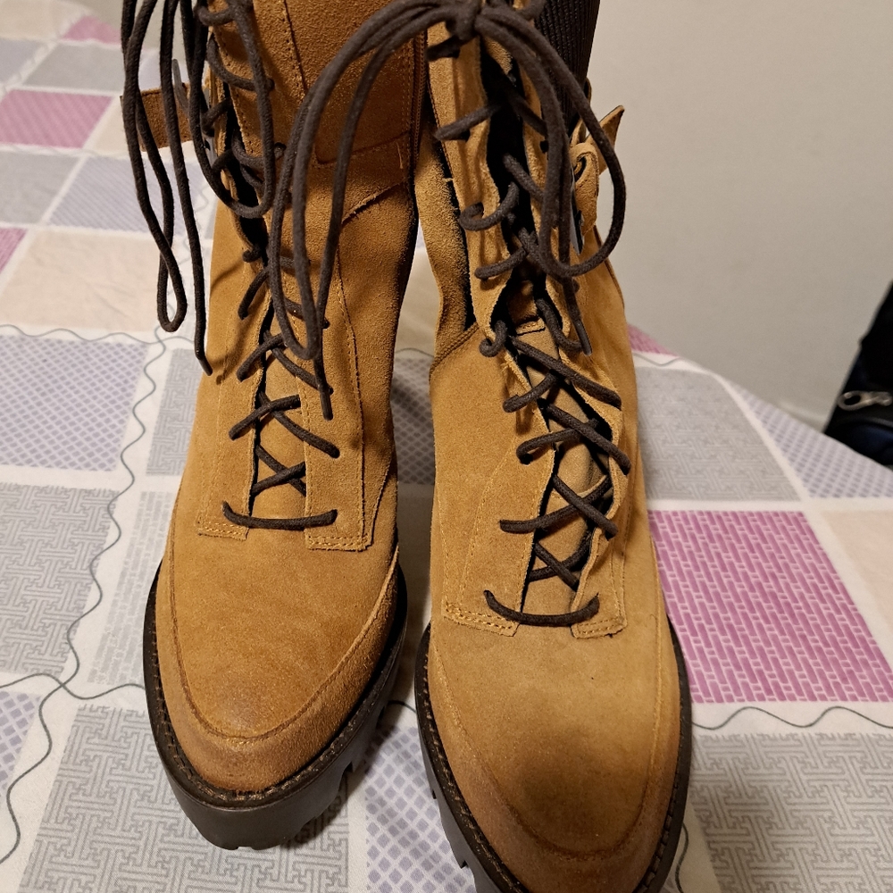 Sexy boots